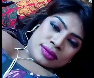 Rasmi Alone New Live With..